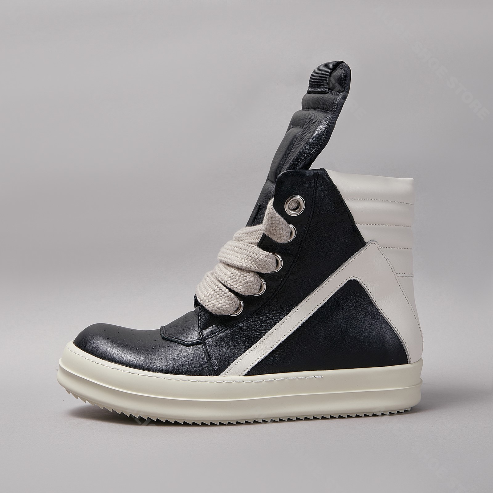 Brand Classic Casual Men Shoe  - Leather Sneaker Care Kit 评论和价格